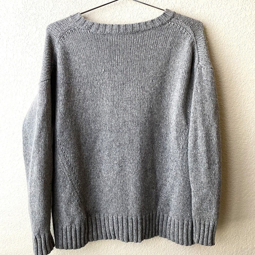 J.Crew Womens Sweater Size XS E5984 Gray Oversize Crew Neck Wool Blend - Picture 2 of 6